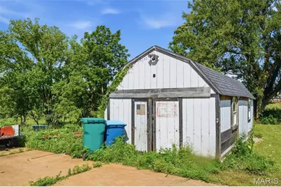 1533 Hilltop Lane, Saint Louis, MO 63138 - Photo 34