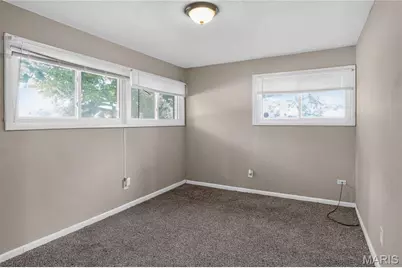 8313 Pepperidge Drive, Berkeley, MO 63134 - Photo 10