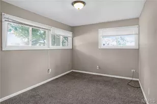8313 Pepperidge Dr, Berkeley, MO 63134 - Photo 10