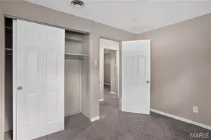 8313 Pepperidge Dr, Berkeley, MO 63134 - Photo 12