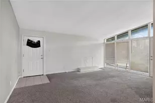8313 Pepperidge Dr, Berkeley, MO 63134 - Photo 4