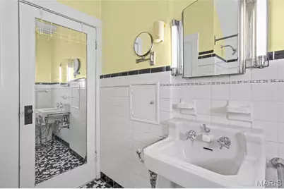 4041 Magnolia Avenue, Saint Louis, MO 63110 - Photo 32