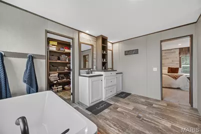 27597 Highway N, Lebanon, MO 65536 - Photo 28