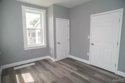 4059 Phillips Avenue, Saint Louis, MO 63116 - Photo 8