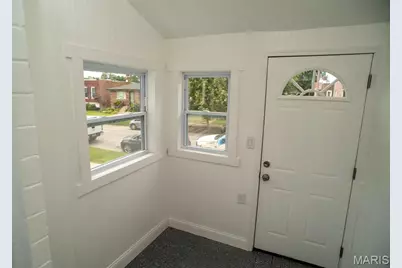 4059 Phillips Avenue, Saint Louis, MO 63116 - Photo 4