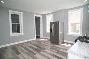 4059 Phillips Ave, Saint Louis, MO 63116 - Photo 10