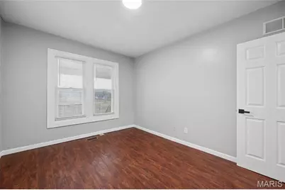 3807 Manola Avenue, Pine Lawn, MO 63121 - Photo 8