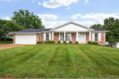 318 Royal Village Drive, Manchester, MO 63011 - Photo 1