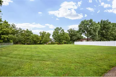 318 Royal Village Drive, Manchester, MO 63011 - Photo 56