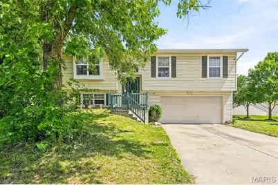 9 Fort Zumwalt Drive, O'Fallon, MO 63366 - Photo 1