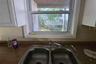 10125 Crown Point Dr, Saint Louis, MO 63136 - Photo 22
