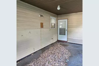 10125 Crown Point Drive, Saint Louis, MO 63136 - Photo 12