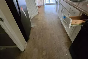 10125 Crown Point Dr, Saint Louis, MO 63136 - Photo 24