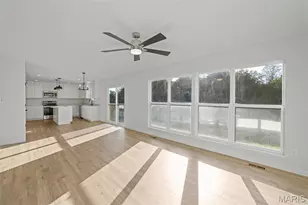 5 Westhaven Cv Ct, Wentzville, MO 63385 - Photo 6