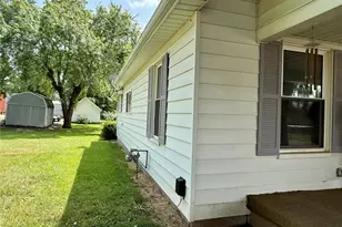 27 Houser St, Park Hills, MO 63601 - Photo 4
