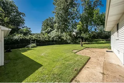 8 Banbury Court, Saint Louis, MO 63126 - Photo 26