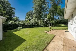 8 Banbury Ct, Saint Louis, MO 63126 - Photo 26