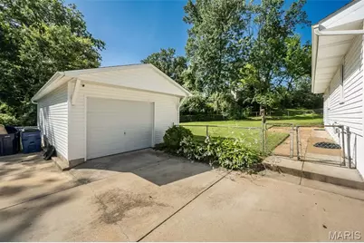 8 Banbury Court, Saint Louis, MO 63126 - Photo 24