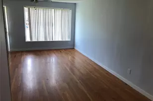 7316 Sharp Ave, Saint Louis, MO 63116 - Photo 4