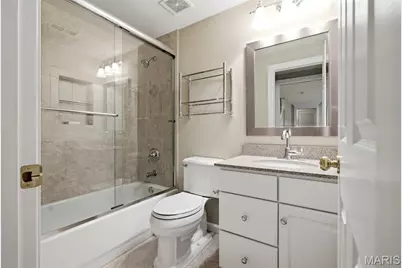 15920 Picardy Crest Court, Chesterfield, MO 63017 - Photo 28