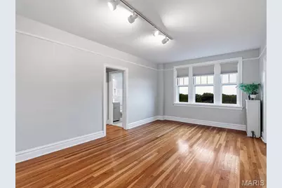 3438 Russell Boulevard #804, Saint Louis, MO 63104 - Photo 10