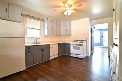 759 Ruprecht Avenue, Saint Louis, MO 63125 - Photo 12