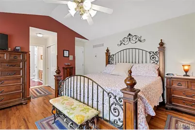 4590 Southridge Meadows Drive, Saint Louis, MO 63128 - Photo 26