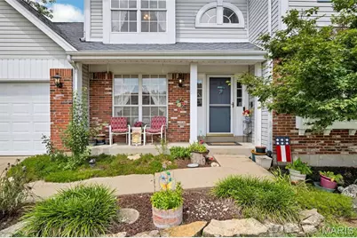 4590 Southridge Meadows Drive, Saint Louis, MO 63128 - Photo 4