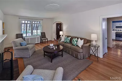 418 Mission Court, University City, MO 63130 - Photo 4