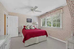 18 S McKnight Rd, Saint Louis, MO 63124 - Photo 48