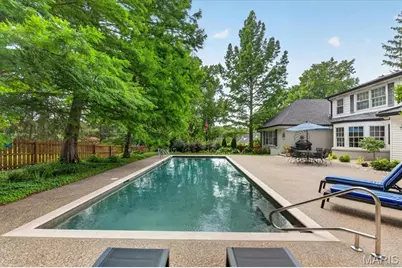 18 S McKnight Road, Saint Louis, MO 63124 - Photo 50