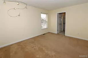 2352 The Courts Dr, Chesterfield, MO 63017 - Photo 32