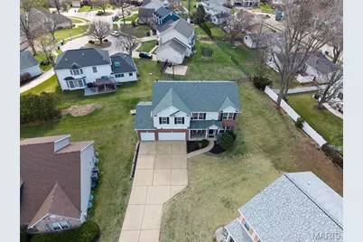 2352 The Courts Drive, Chesterfield, MO 63017 - Photo 46
