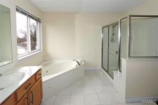 2352 The Courts Dr, Chesterfield, MO 63017 - Photo 26