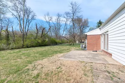 767 Wenneker Drive, Saint Louis, MO 63124 - Photo 34