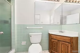 767 Wenneker Dr, Saint Louis, MO 63124 - Photo 26