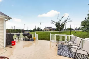 1873 Fox Pointe Dr, Arnold, MO 63010 - Photo 20