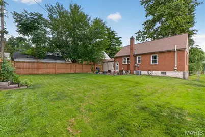 6235 Dexter Drive, Saint Louis, MO 63123 - Photo 28