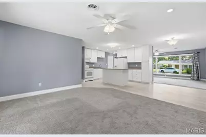724 Caspian Lane, Saint Louis, MO 63125 - Photo 10