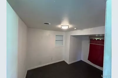 3214 W Milton Avenue, Breckenridge Hills, MO 63114 - Photo 6