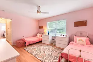 46 Grantwood Ln, Grantwood Village, MO 63123 - Photo 28