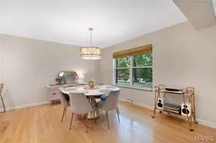 46 Grantwood Ln, Grantwood Village, MO 63123 - Photo 12