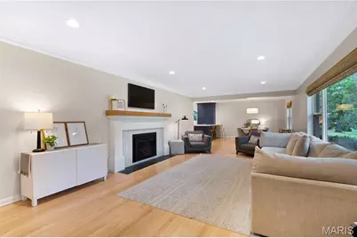 46 Grantwood Lane, Grantwood Village, MO 63123 - Photo 6