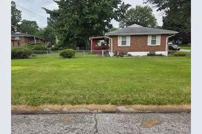 1200 Ensley Drive, Bellefontaine Neighbors, MO 63137 - Photo 4