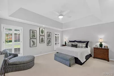 12427 Questover Manor Court, Creve Coeur, MO 63141 - Photo 16