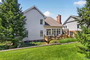 12427 Questover Manor Ct, Creve Coeur, MO 63141 - Photo 36