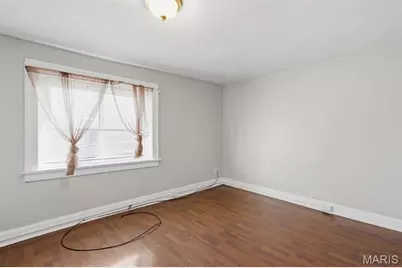 4707 Ray Avenue, Saint Louis, MO 63116 - Photo 14