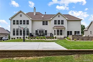 2366 Spring Mill Estates Dr, Saint Charles, MO 63303 - Photo 4