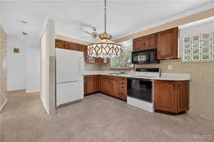 11119 Flori Dr, Saint Louis, MO 63123 - Photo 14