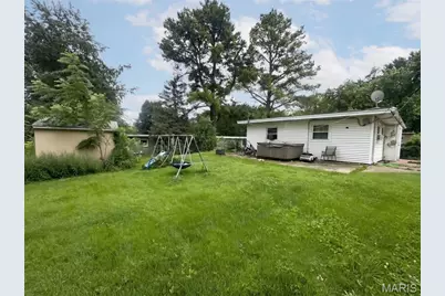 15 Marquette Drive, Florissant, MO 63031 - Photo 12